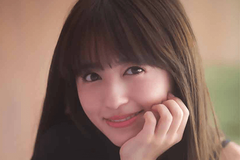逢田梨香子 マガポケ WEB版 限定グラビア